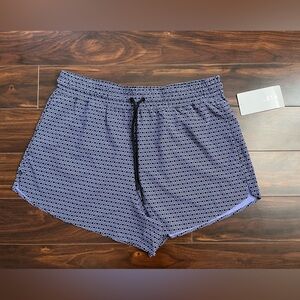 Athleta Crossroad Short Purple and Black "A" Patterned, L, NWT